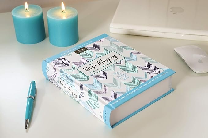 NIV, Verse Mapping Bible for Girls, Hardcover, Comfort Print: Gathering the Goodness of God's Word - Image 2