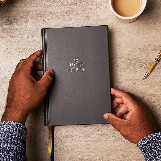 KJV Holy Bible with 73,000 Center-Column Cross References, Hardcover, Red Letter, Comfort Print: King James Version - Image 2