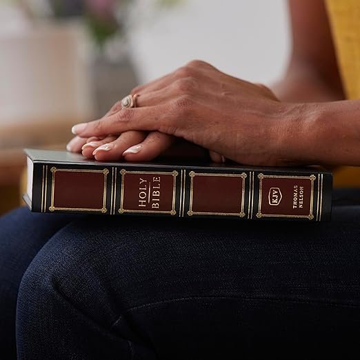 KJV Holy Bible: Compact Bible with 43,000 Center-Column Cross References, Black Hardcover, Red Letter, Comfort Print: King James Version - Image 3