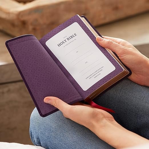 NKJV Compact Paragraph-Style Bible w/ 43,000 Cross References, Purple Softcover, Red Letter, Comfort Print: Holy Bible, New King James Version: Holy Bible, New King James Version - Image 2