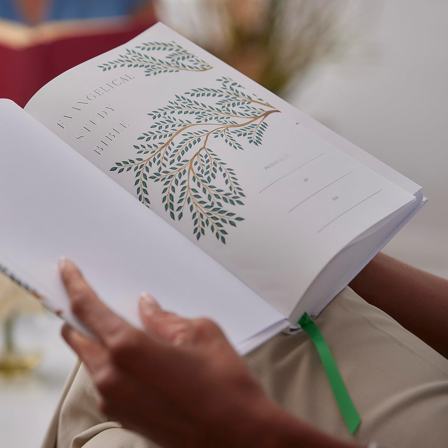 NKJV, Evangelical Study Bible (Thumb Indexed, Black Bonded Leather) - Image 6