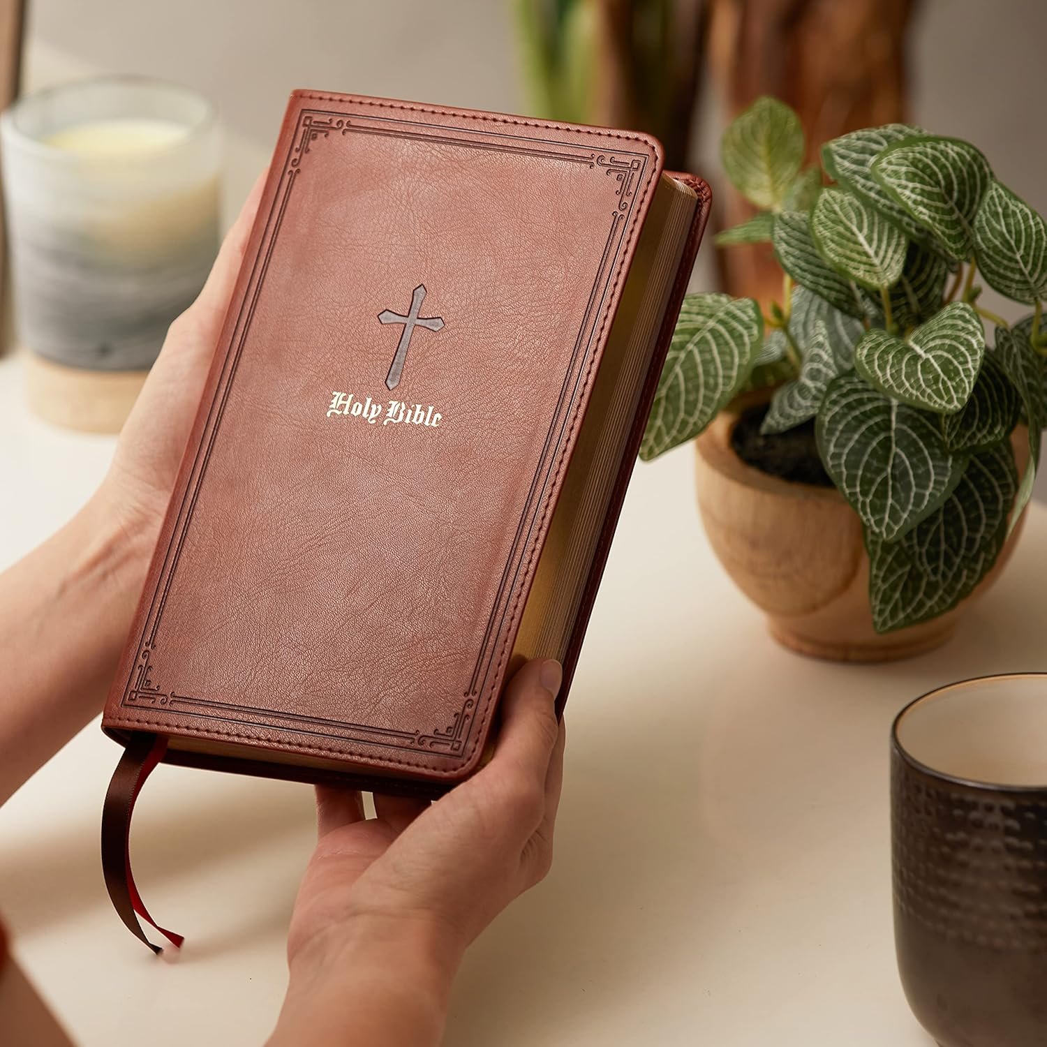 KJV Personal Size LP Single-Column Ref Brown Leathersoft Red Letter Bible - Image 2