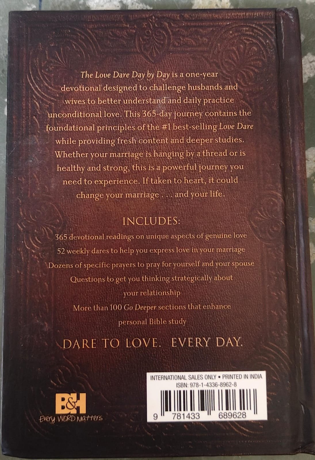 The Love Dare Day by Day: A Year of Devotions for Couples , by Stephen Kendrick (Author), Alex Kendrick (Author), Lawrence Kimbrough (Contributor) - Image 7